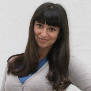 Катенька (*_*)