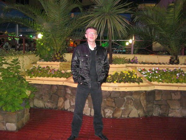 Евгений Леонтьев