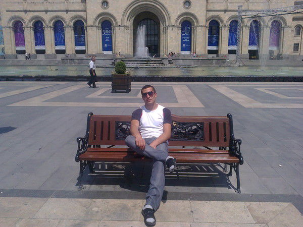 Серёжа Саакян