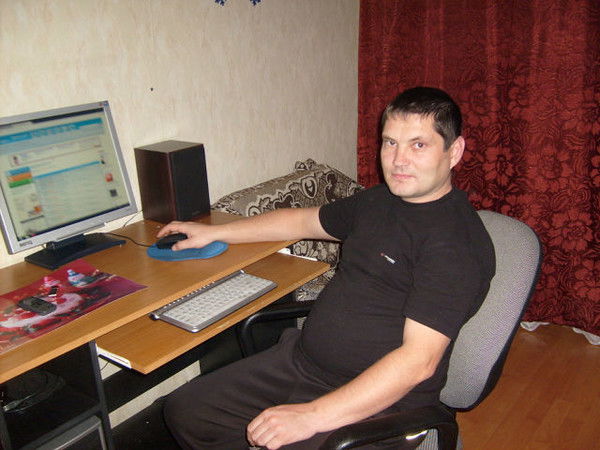 Николай Щекочихин