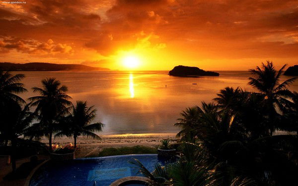 Олег Александров