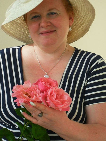 Лена Санникова