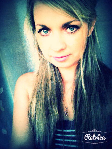 Аня Аполонская