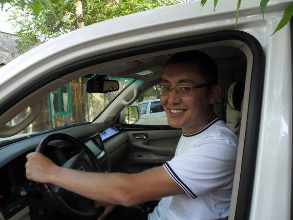 Жанат Харин