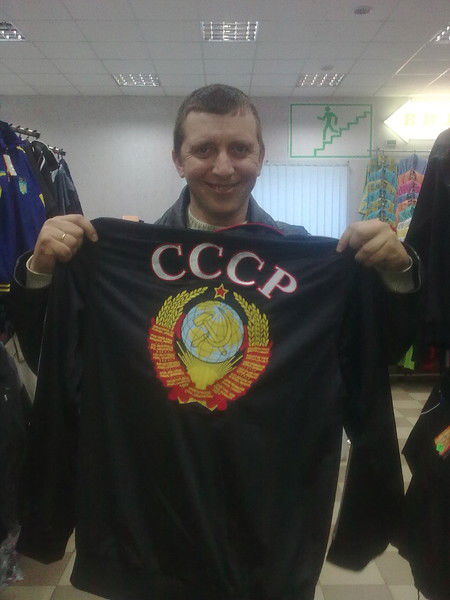 Виктор Лелет