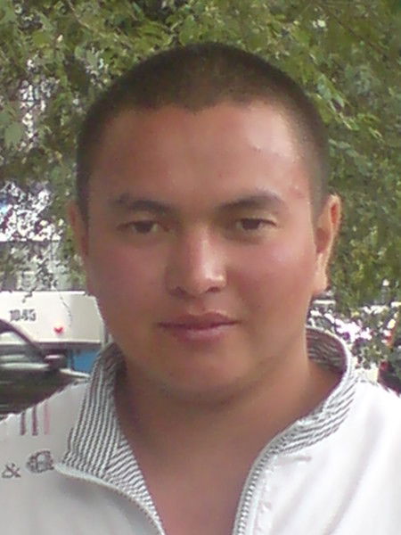 Асхат Омаров