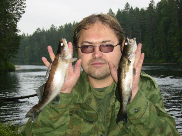 Алексей Жаров
