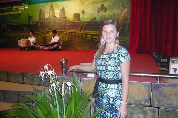 Марина Максимова