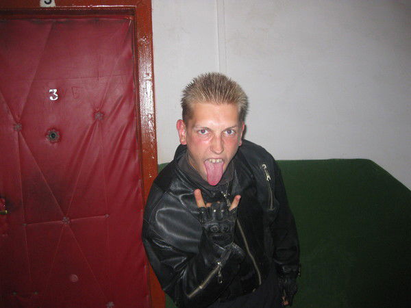 Денис Калашников