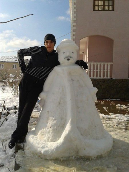 Армен Сантросян