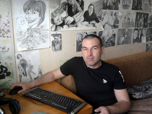 Дмитрий Степанов