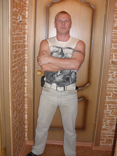 Александр Санжаров