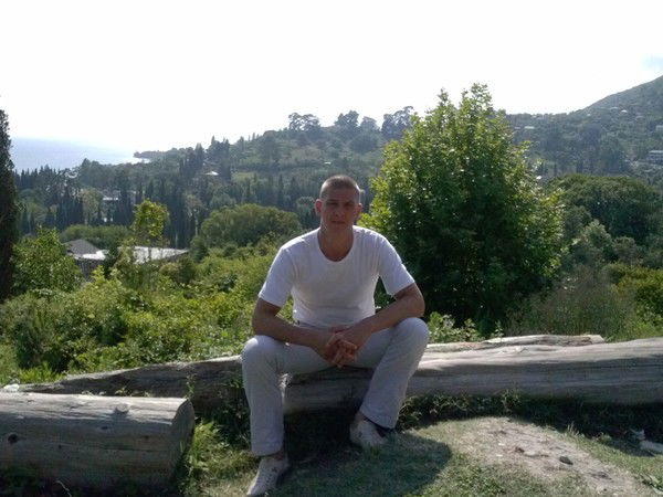 Александр Коновалов