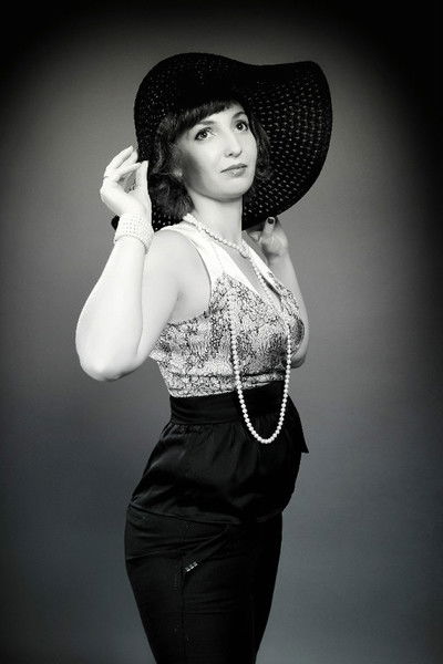 Анжелика Белозёрова