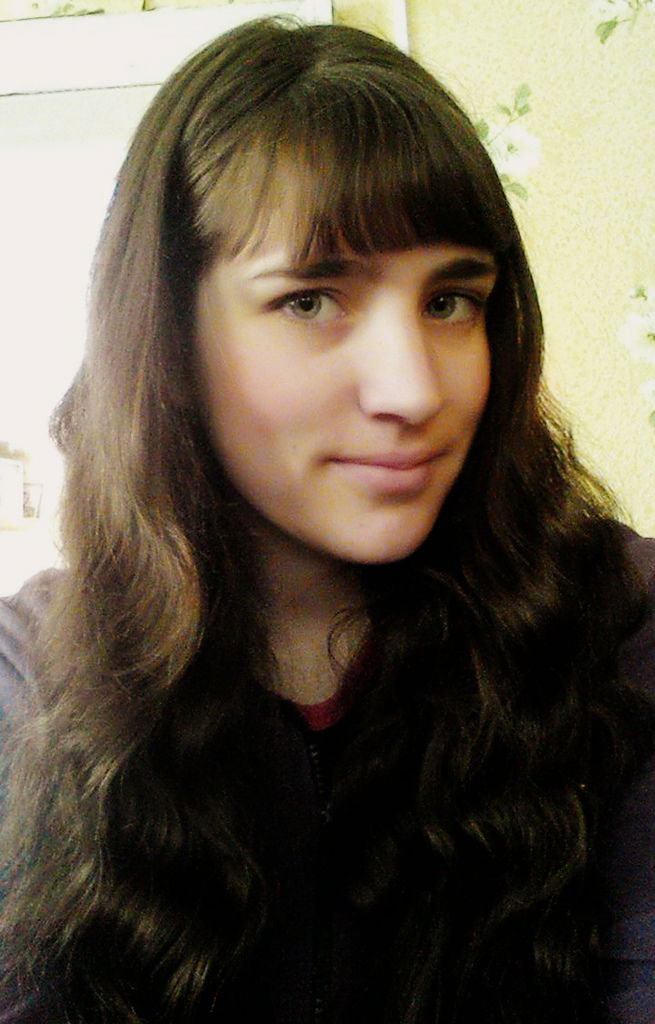 Яна Колобова