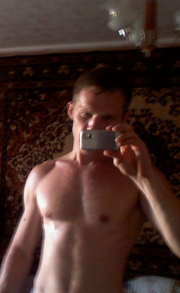 Антон Иванов