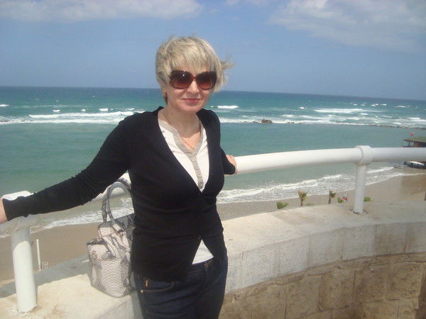 Елена Коломеец