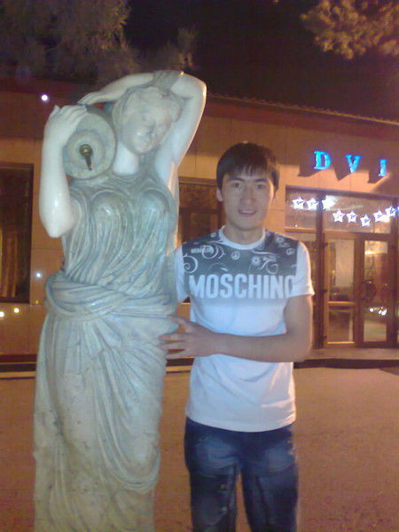 Санжар Акметов