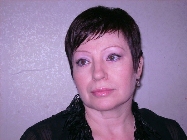 Елена Гребенникова