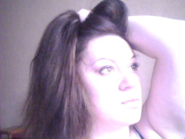 Юлия Леонова