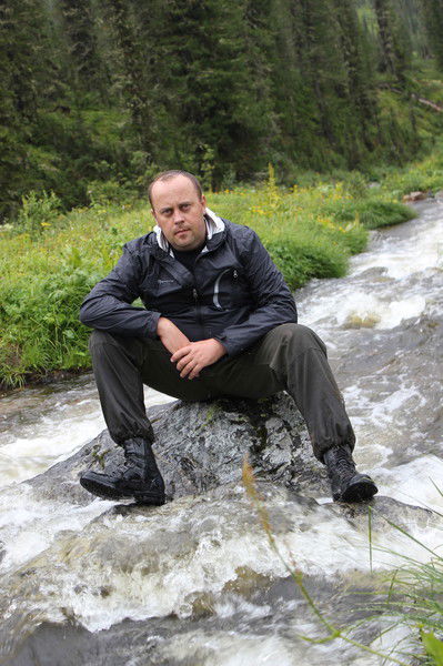 Евгений Антонов