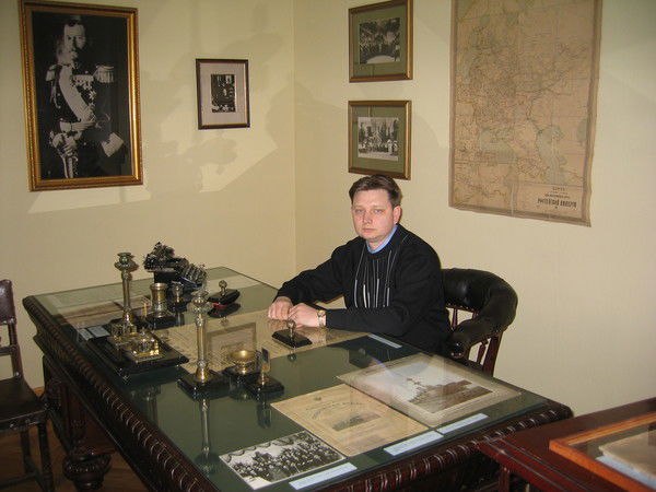 Дмитрий Борисов