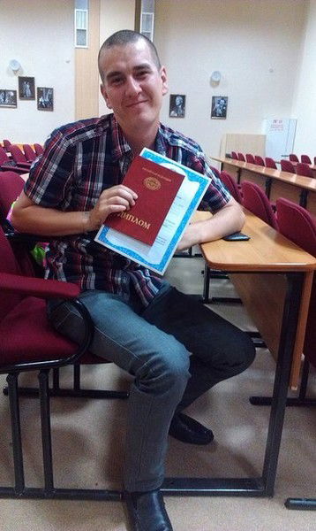 Максим Карпов