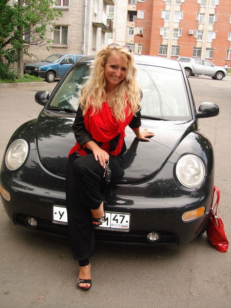 Виктория Попова