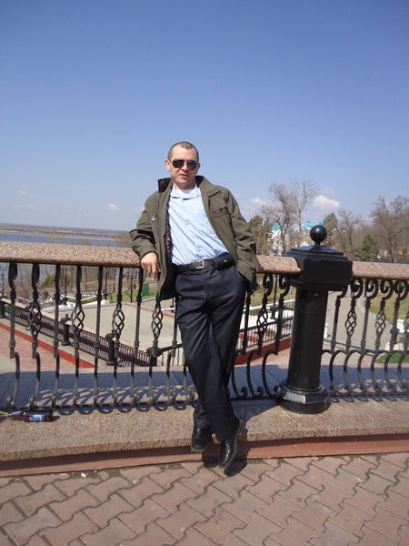 Виктор Дмитриенко