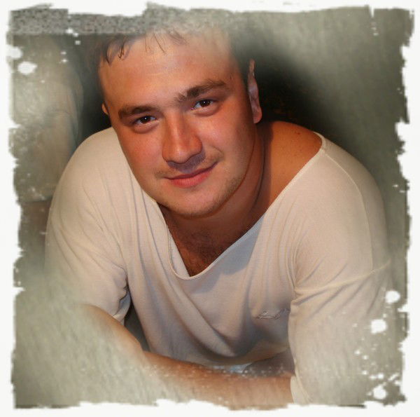 Александр Мельник