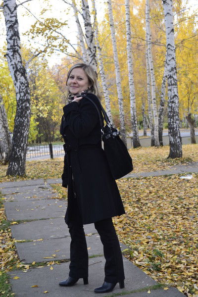 Неизвестно Неизвестно