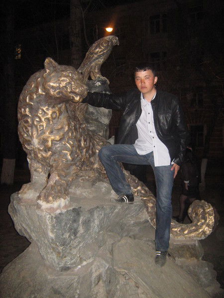 Асылан Слямов