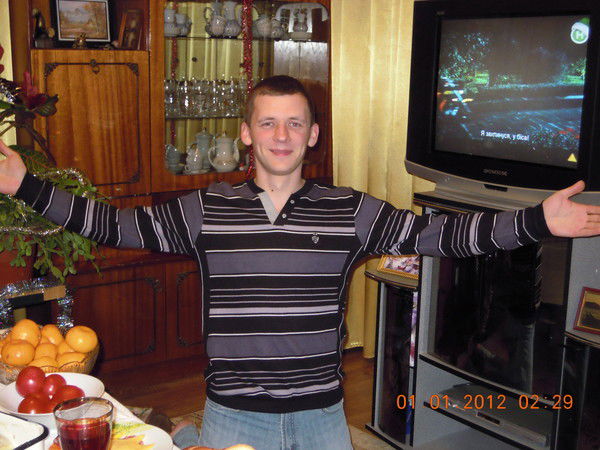 Антон Овсеенко