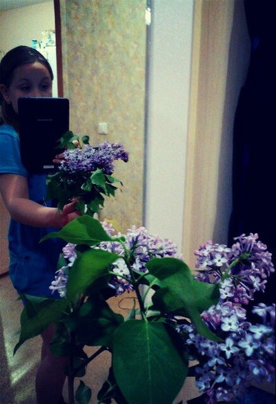 Лиза Краснощекова