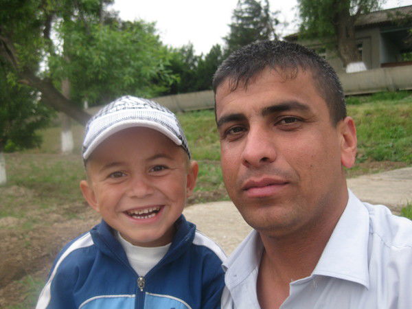 Шамс Курбонов