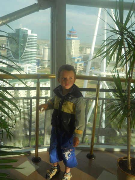 Дмитрий Гребенников