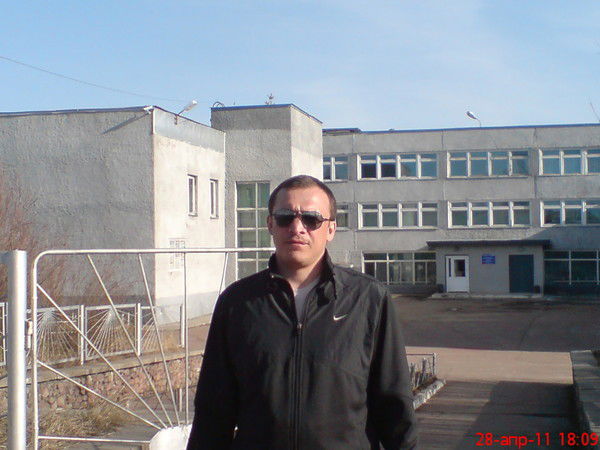 Василий Попов