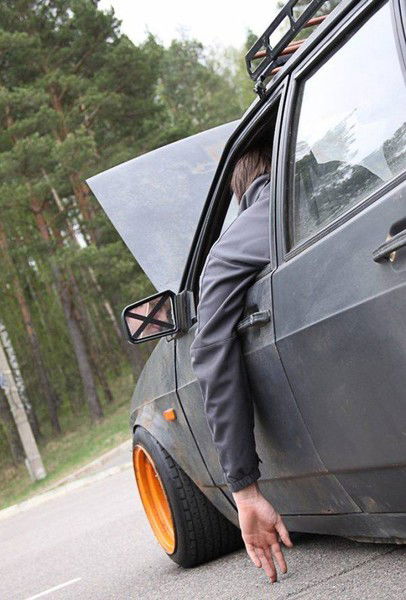 Андрей Таратин