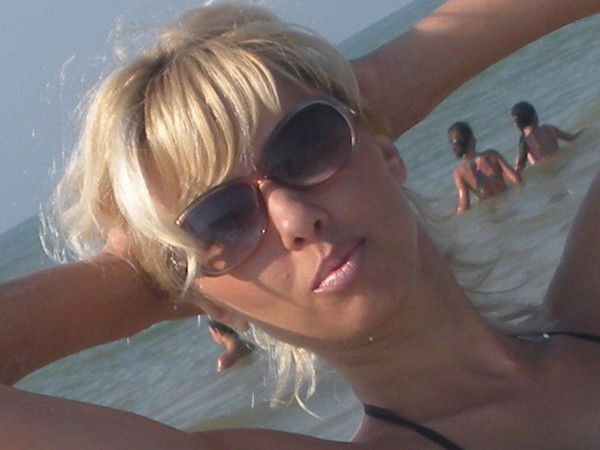 Вика Славная