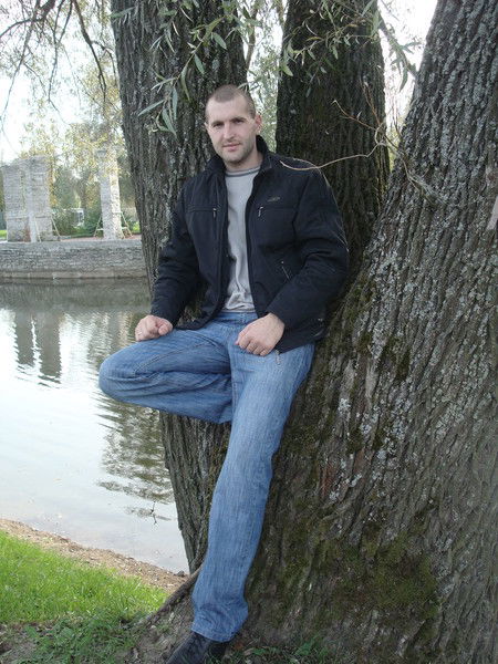 Денис Мелник