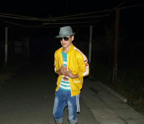 Имя Нет Фамилия Секрет