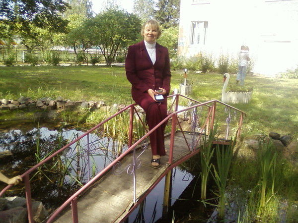 Наташа Повод