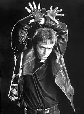 Юра Емельянов