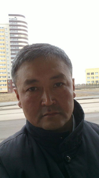 Таукен Бажибаев