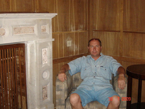 Слава Оплеухин