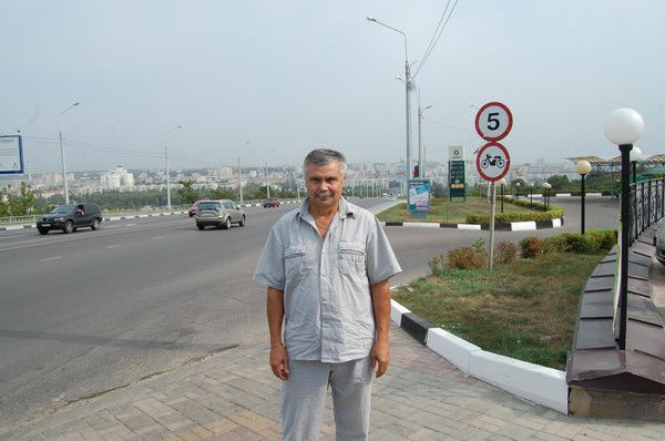 Игорь Нестеров