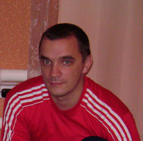 Александр Головачёв