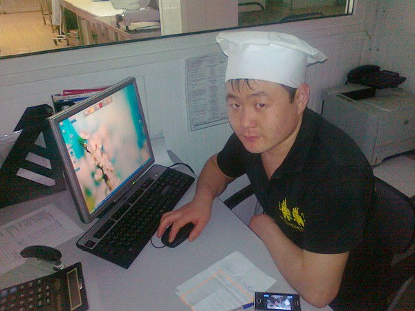 Айбек Айпахунов