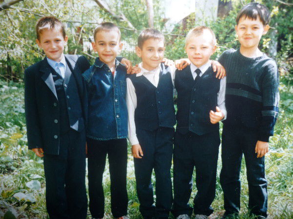 Неизвестно Неизвестно