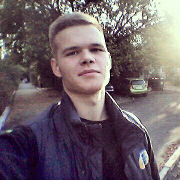 Артем Баглай